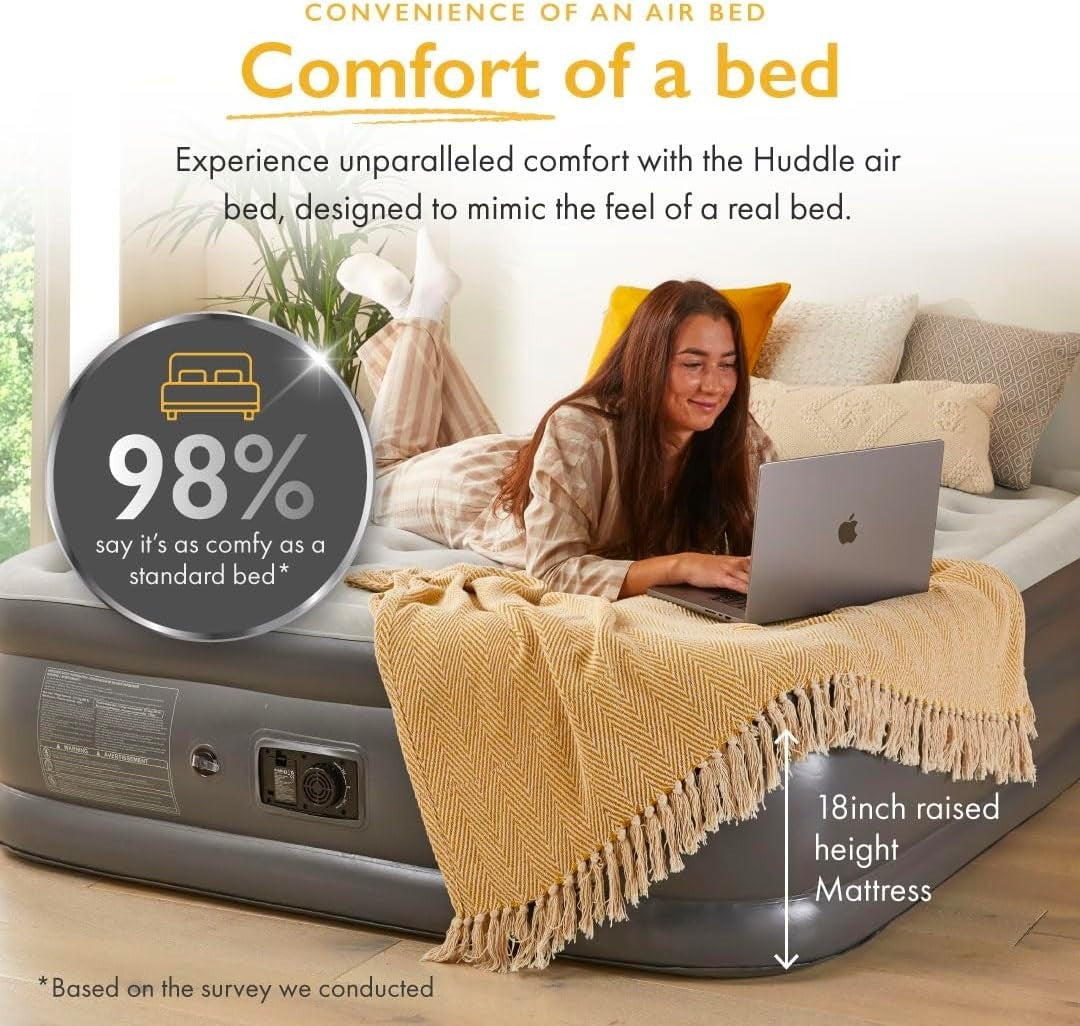 King Inflatable Air Bed with Built-In Pump Quick Inflate Raised Height for Guest