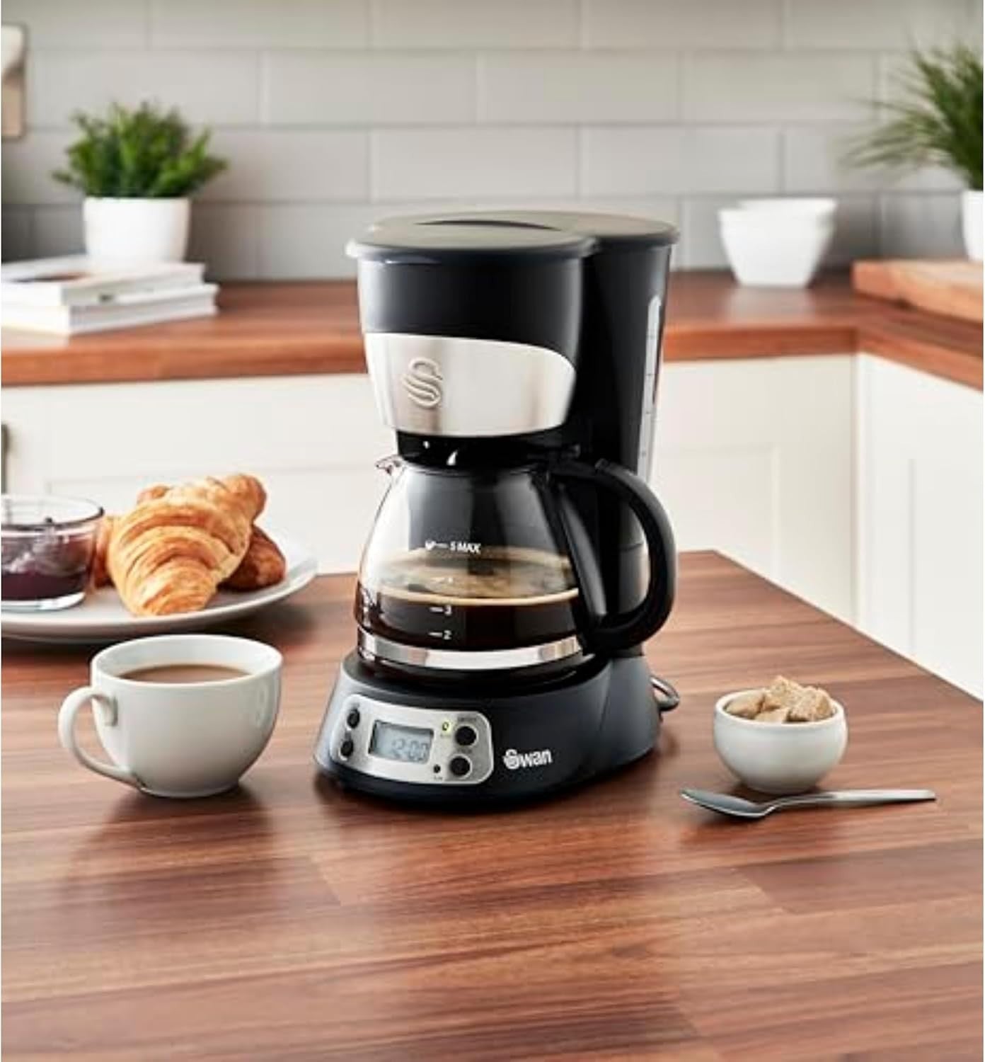 Programmable Coffee Maker 750ml Timer Keep-Warm Function LCD Display 700W