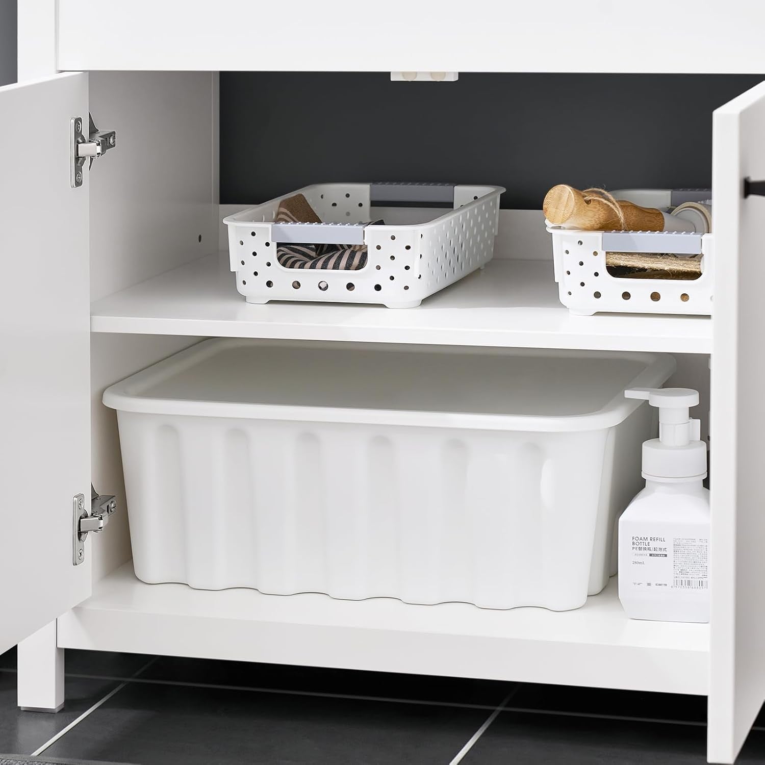 White Bathroom Vanity Cabinet 60cm Under Sink Storage Unit with Double Doors