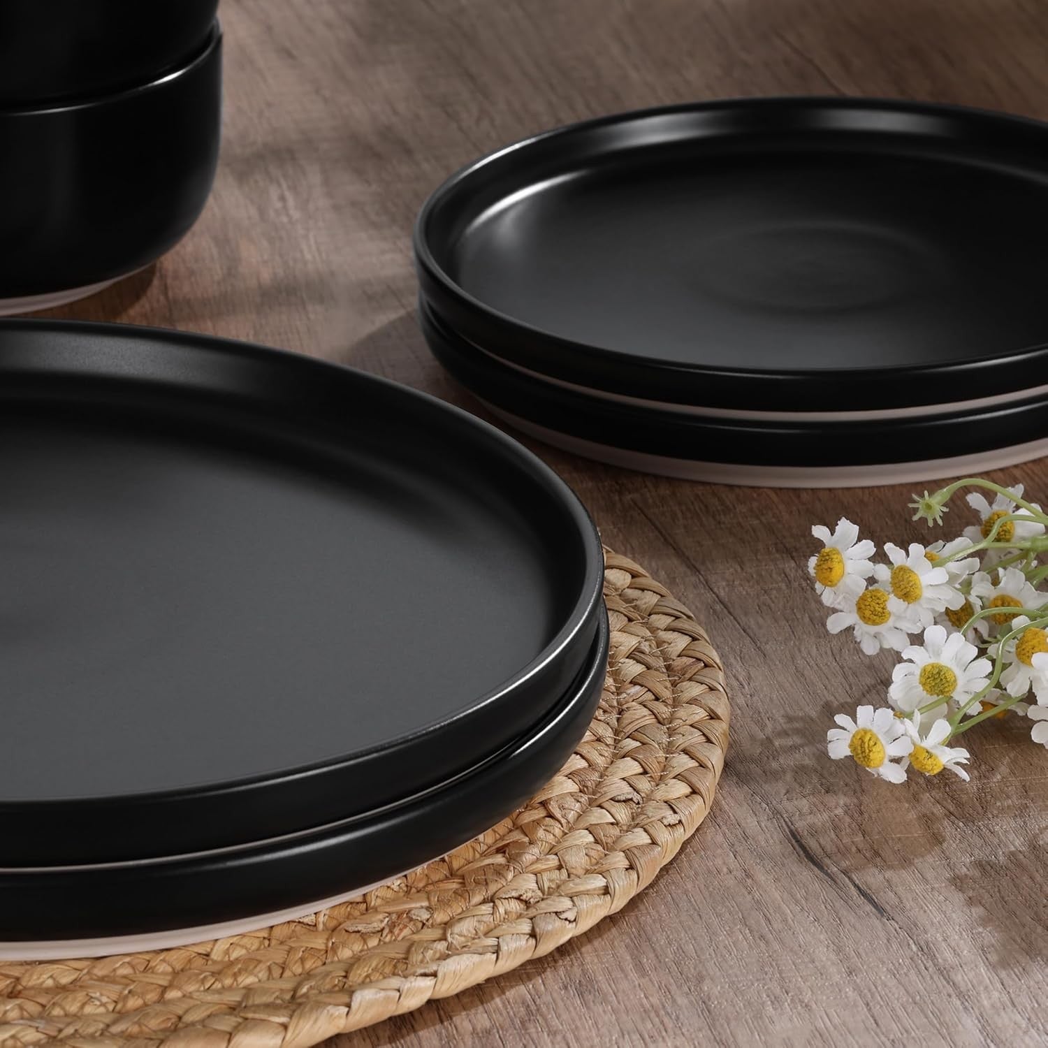 18pc Stoneware Dinnerware Set Plates Bowls Matte Black for 6