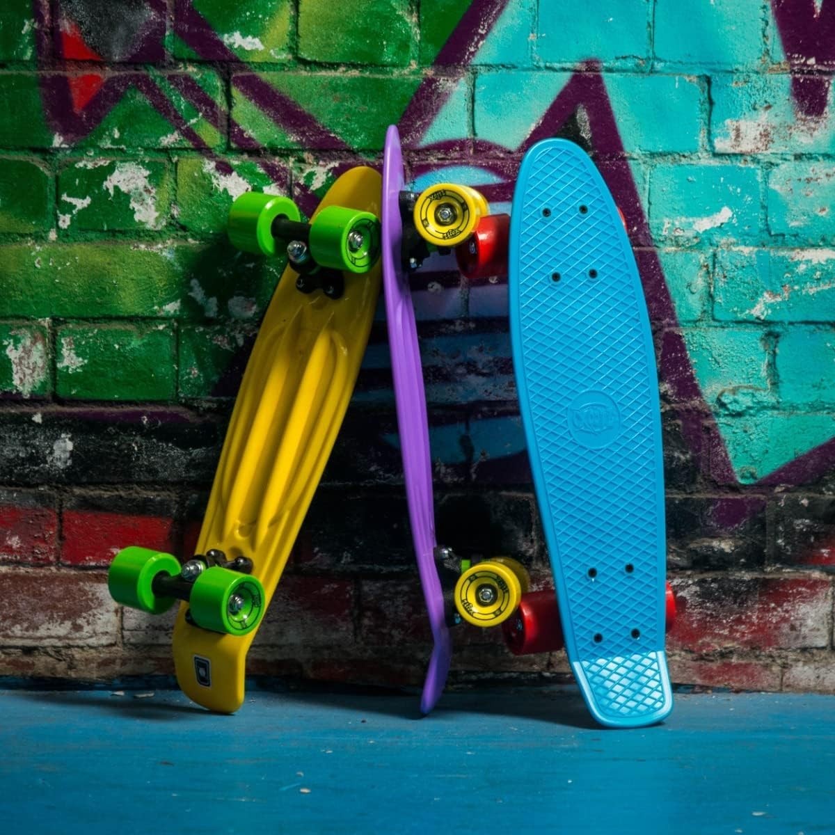 Kids 22" Retro Cruiser Skateboard Mini Plastic Single Kick Beginner Pink