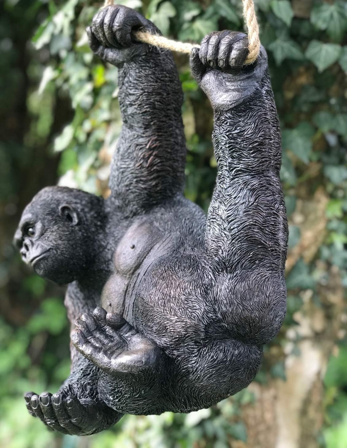 Swinging Gorilla Garden Ornament 80cm Rope Hanging Ape Decor Outdoor Resin