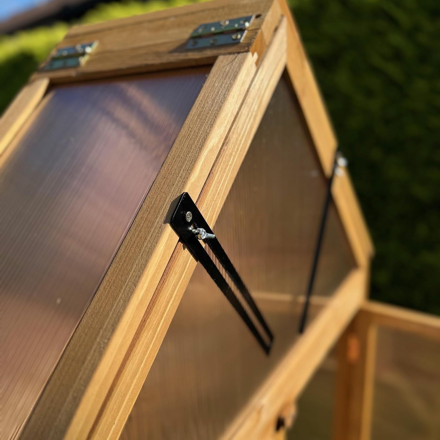Wooden Apex Mini Greenhouse with Polycarbonate Panels 160cm Weatherproof