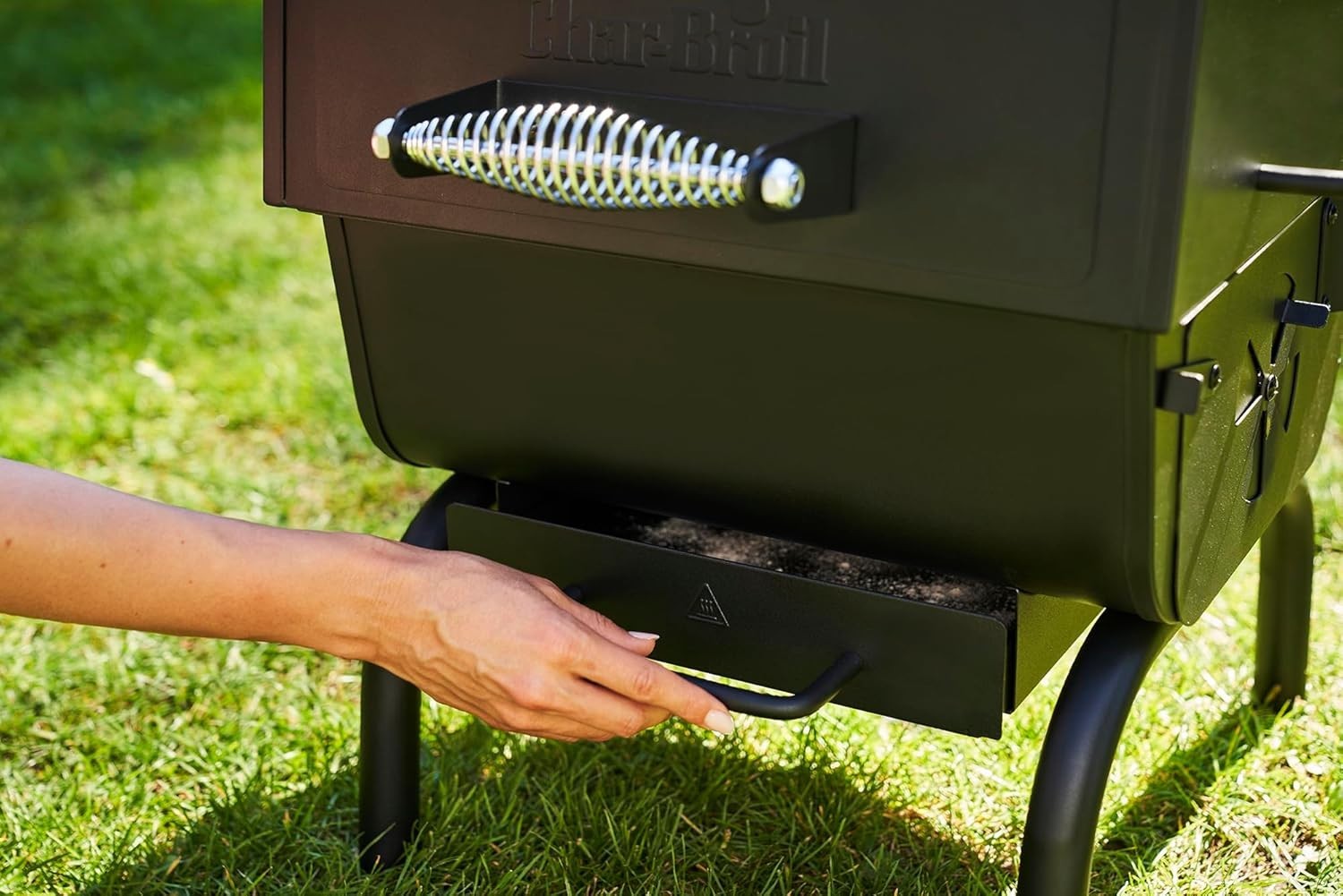 Portable Charcoal BBQ Grill with Adjustable Airflow | Outdoor Camping