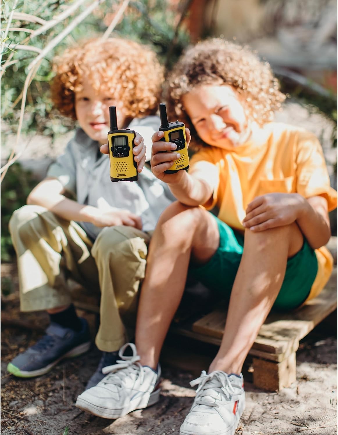 Compact Walkie Talkies 2 Pack 6km Range VOX Hands Free w/ Flashlight