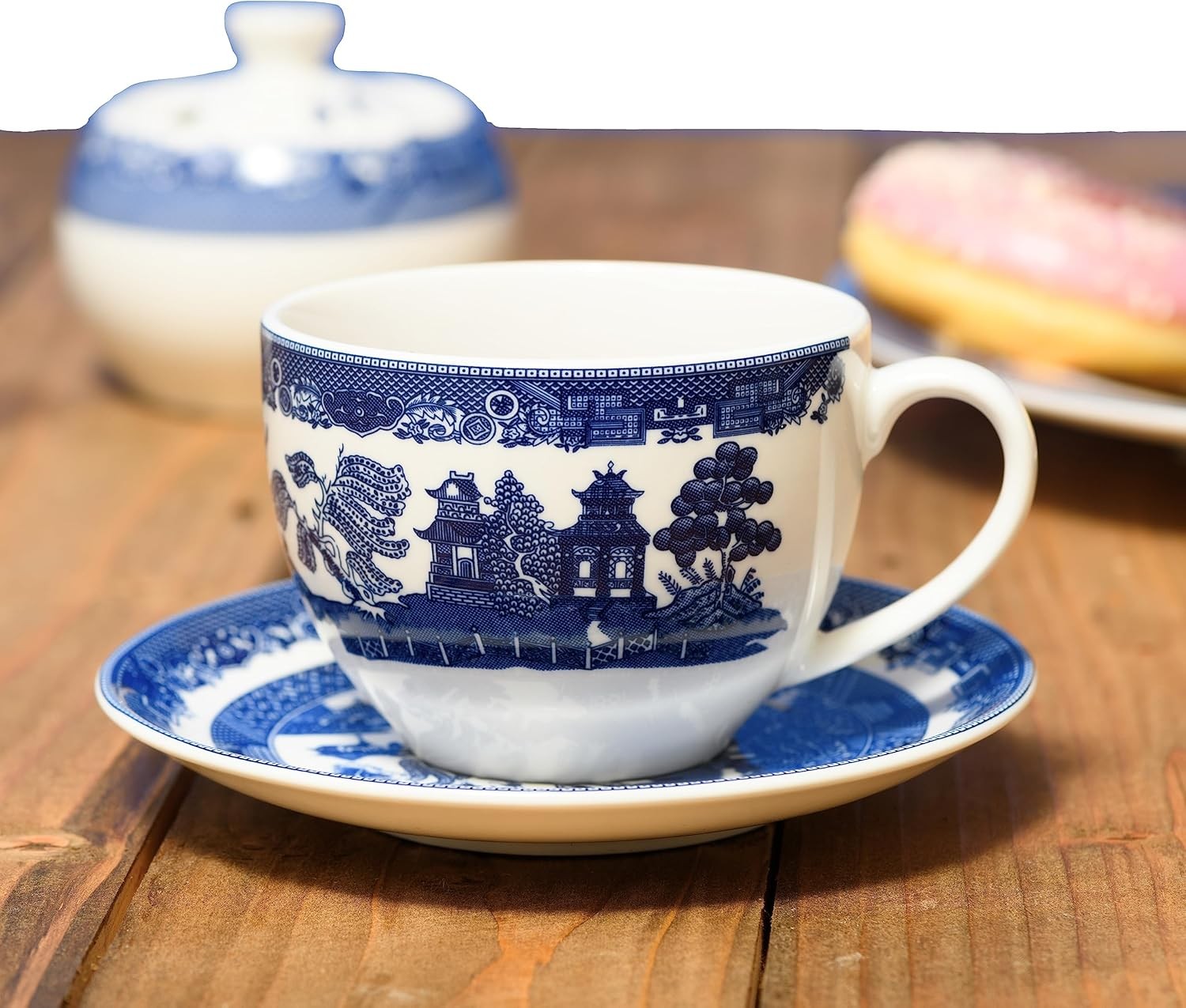 20 Piece Blue White Dinner Set Porcelain Plates Bowls Cups Saucers Classic