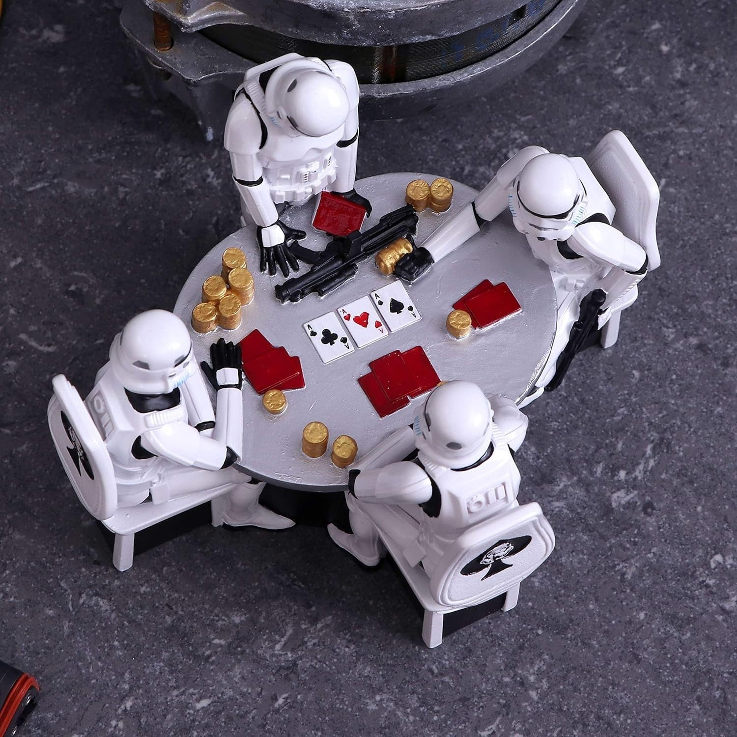 Poker Table Stormtrooper Resin Figurine 18.3cm Collectible Sci-Fi Home Decor