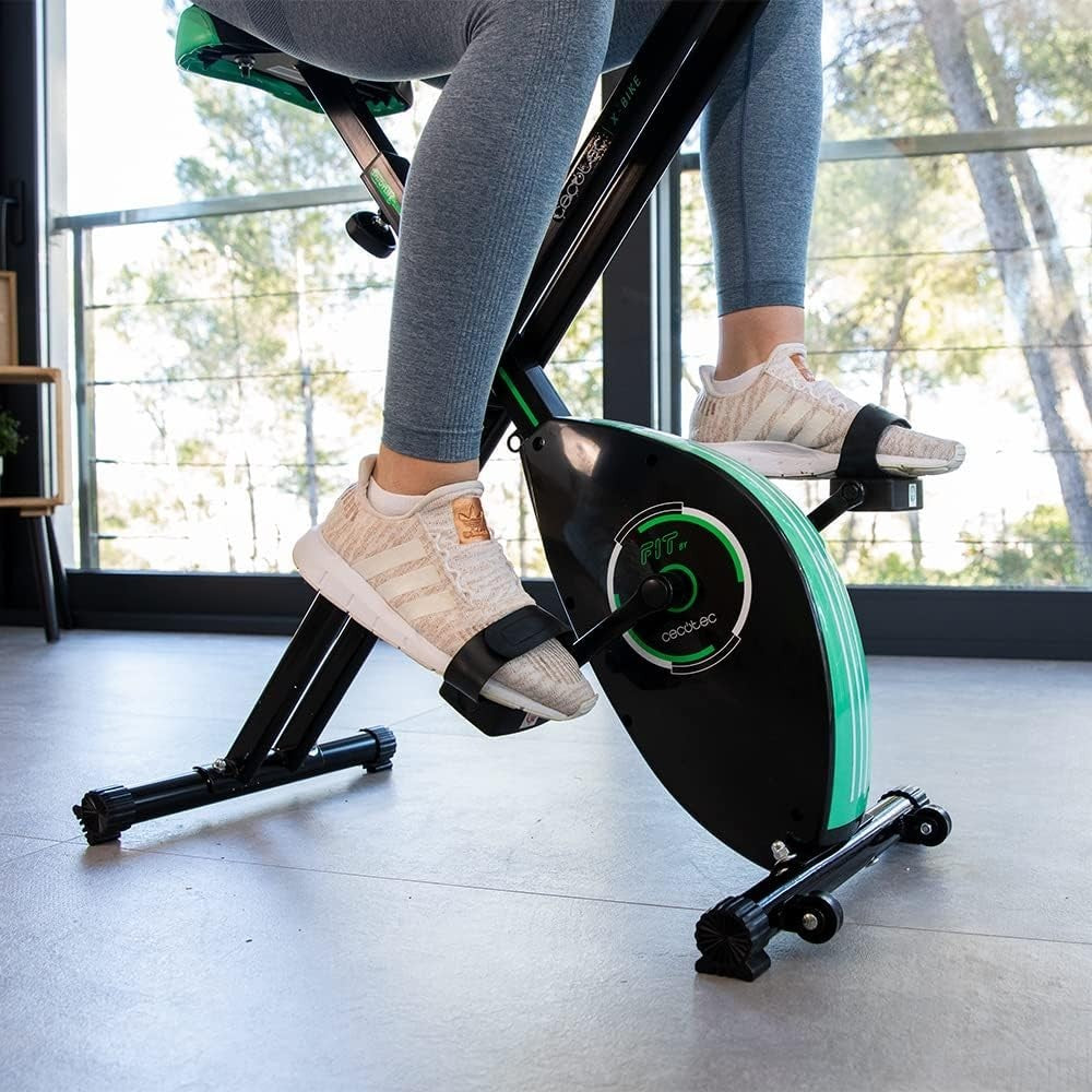 Foldable Magnetic Exercise Bike Pulse Sensors & 8 Resistance Levels