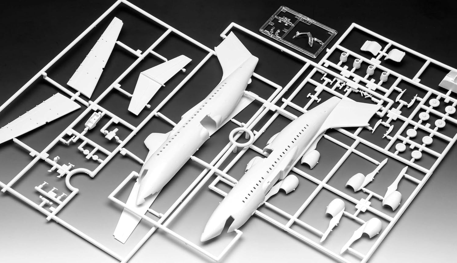 1:144 Scale BAe 146 RJ85 Airliner Model Kit Unpainted Aircraft Gift Toy