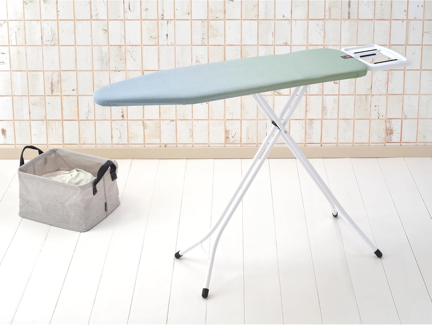 Large Ironing Board 124x38cm Adjustable Height Anti Wobble Steam Rest