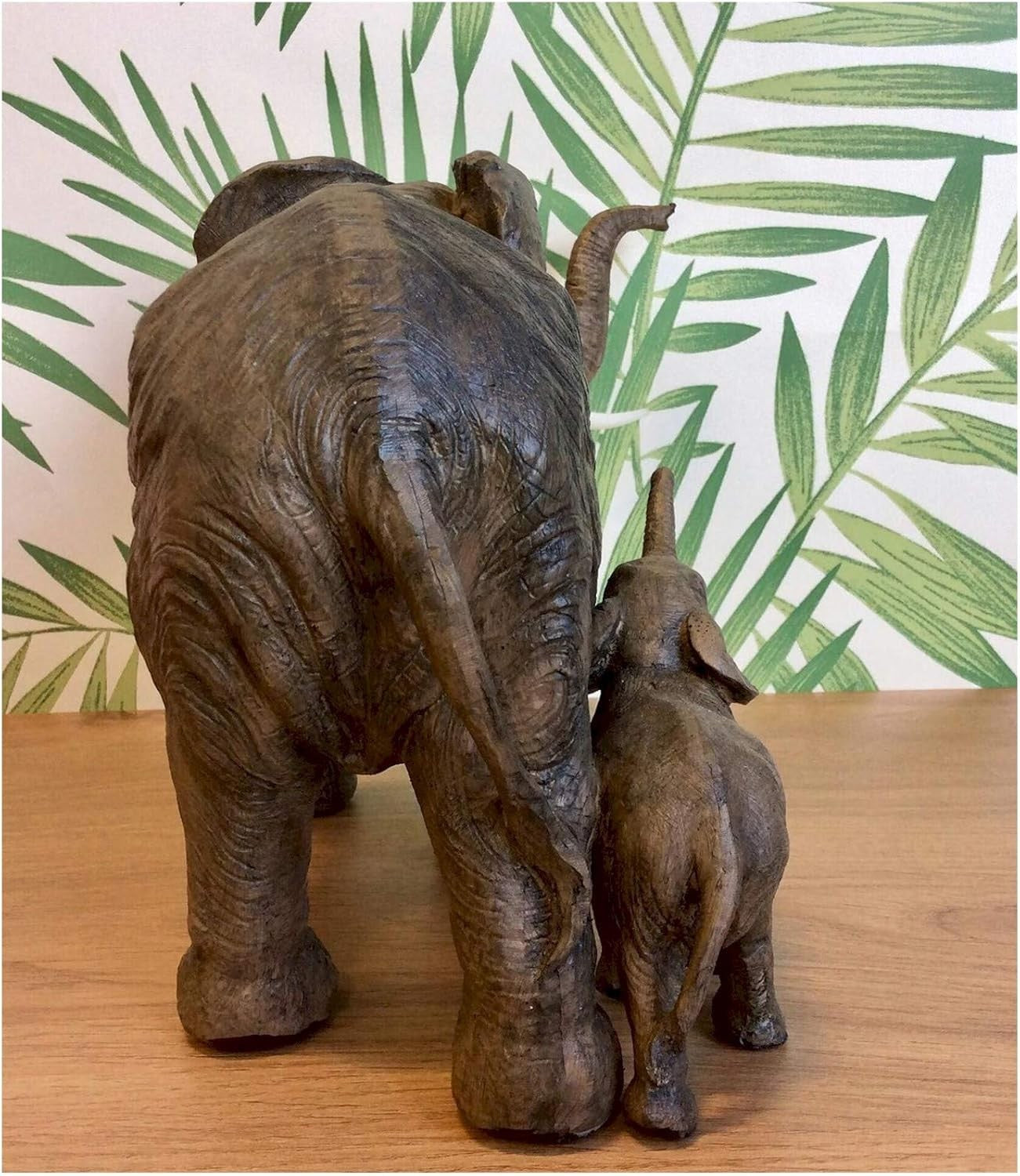 Mother & Baby Elephant Ornament Hand-Painted Resin Figurine Wildlife Home Decor