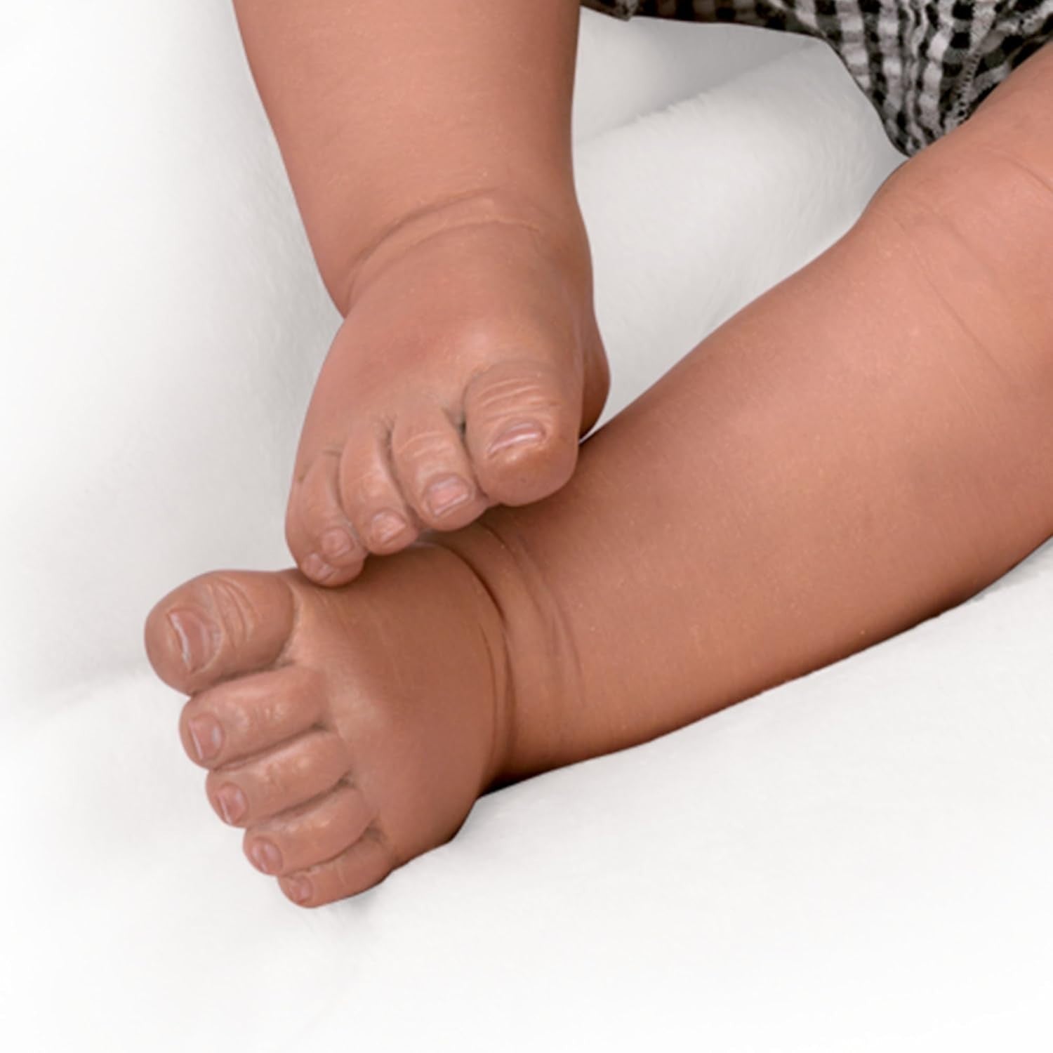 18 Inch Lifelike Newborn Baby Doll Fully Poseable Realistic Vinyl