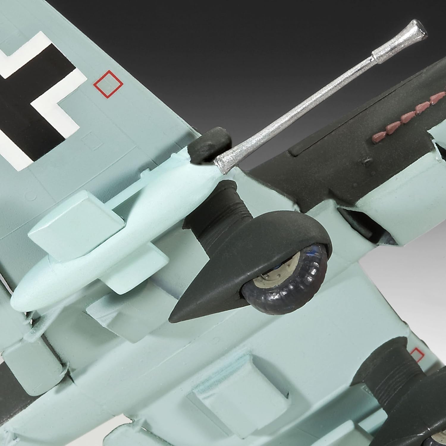 1:72 Junkers Ju 87 G/D Tank Buster Plastic Model Kit Unpainted Unbuilt