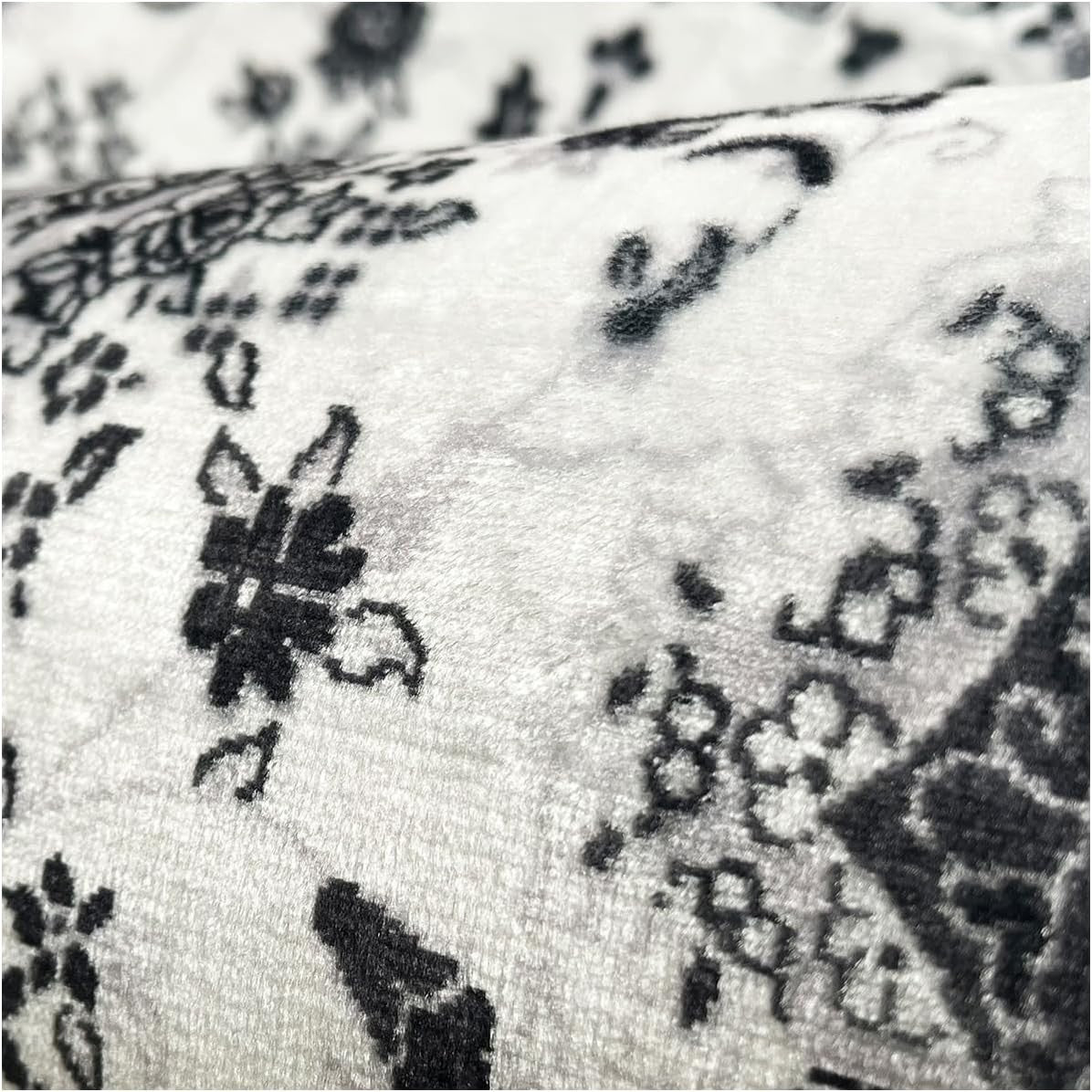 Extra Large Grey Oriental Area Rug 200x290cm Washable Low Pile Vintage Style