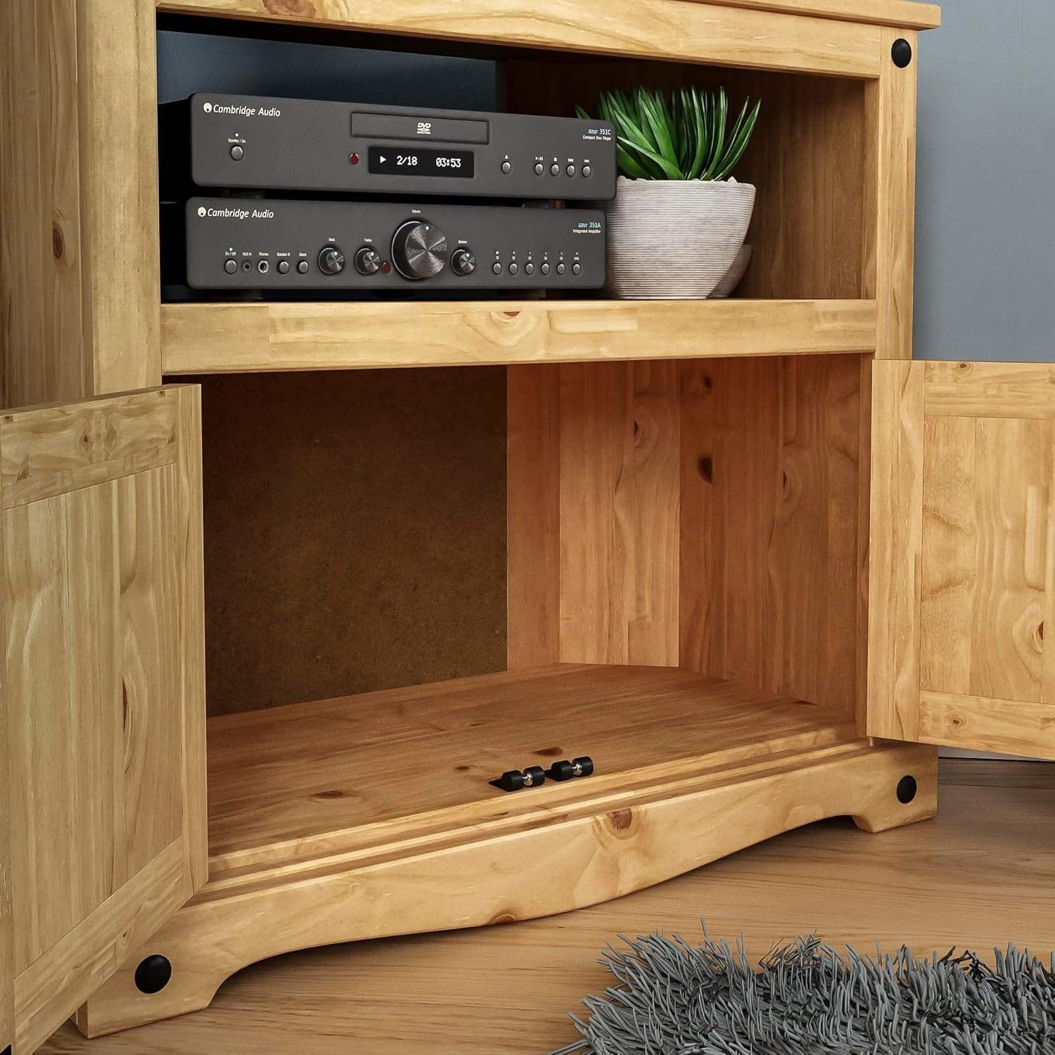 Rustic Solid Pine Corner TV Cabinet 2 Door Storage Unit 77cm Natural Wood