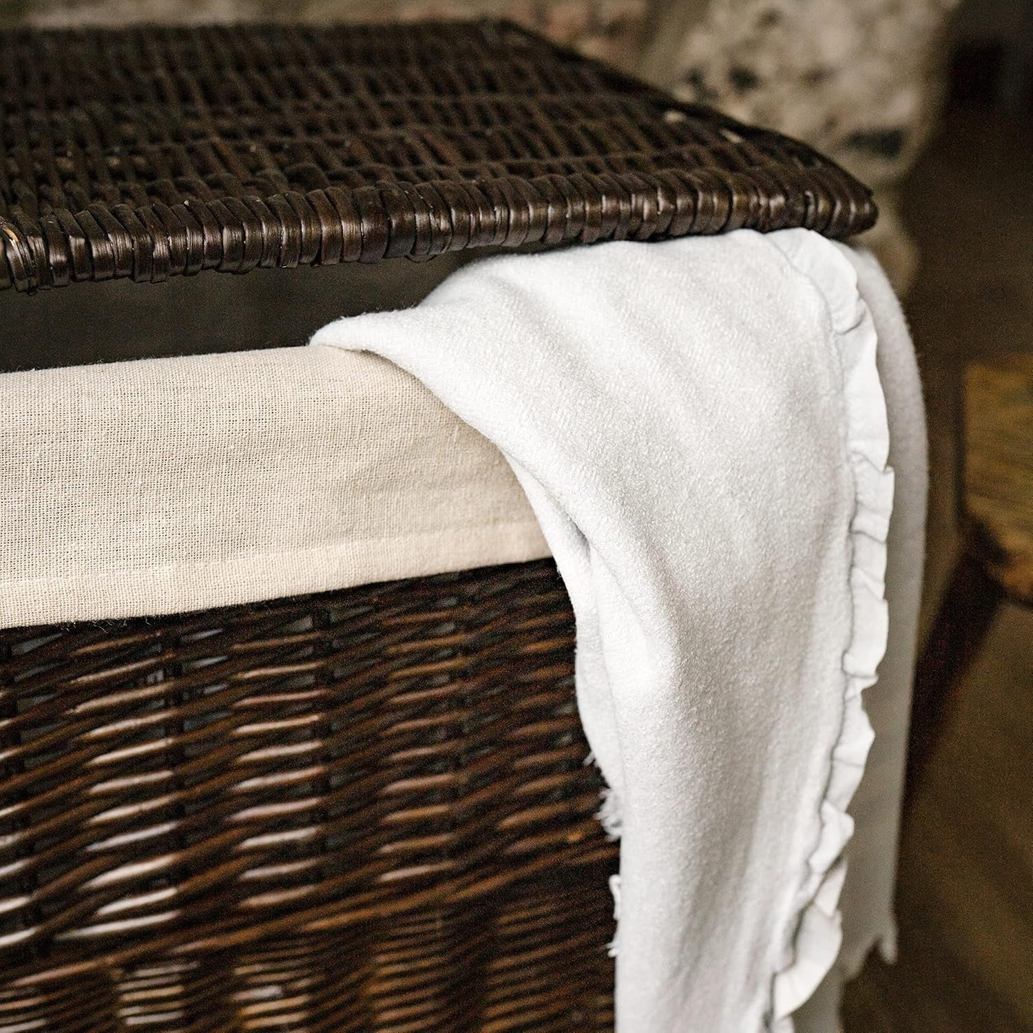 Large Wicker Laundry Basket with Lid & Washable Lining – Dark Coffee Hamper