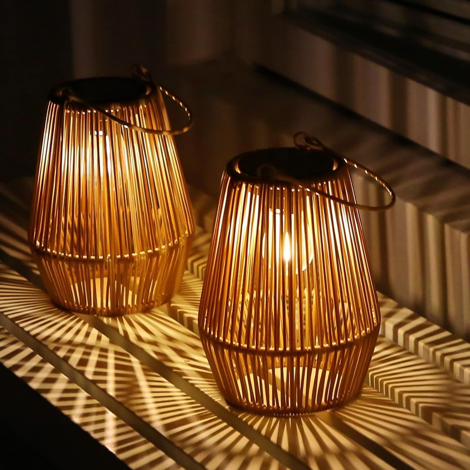 4 Pack Solar Rattan Lanterns Outdoor Garden Waterproof