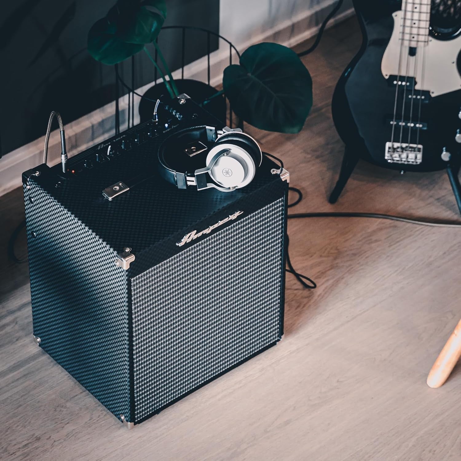 RB-110 50W Bass Combo Amp with SGT Overdrive, AUX, Headphone & XLR