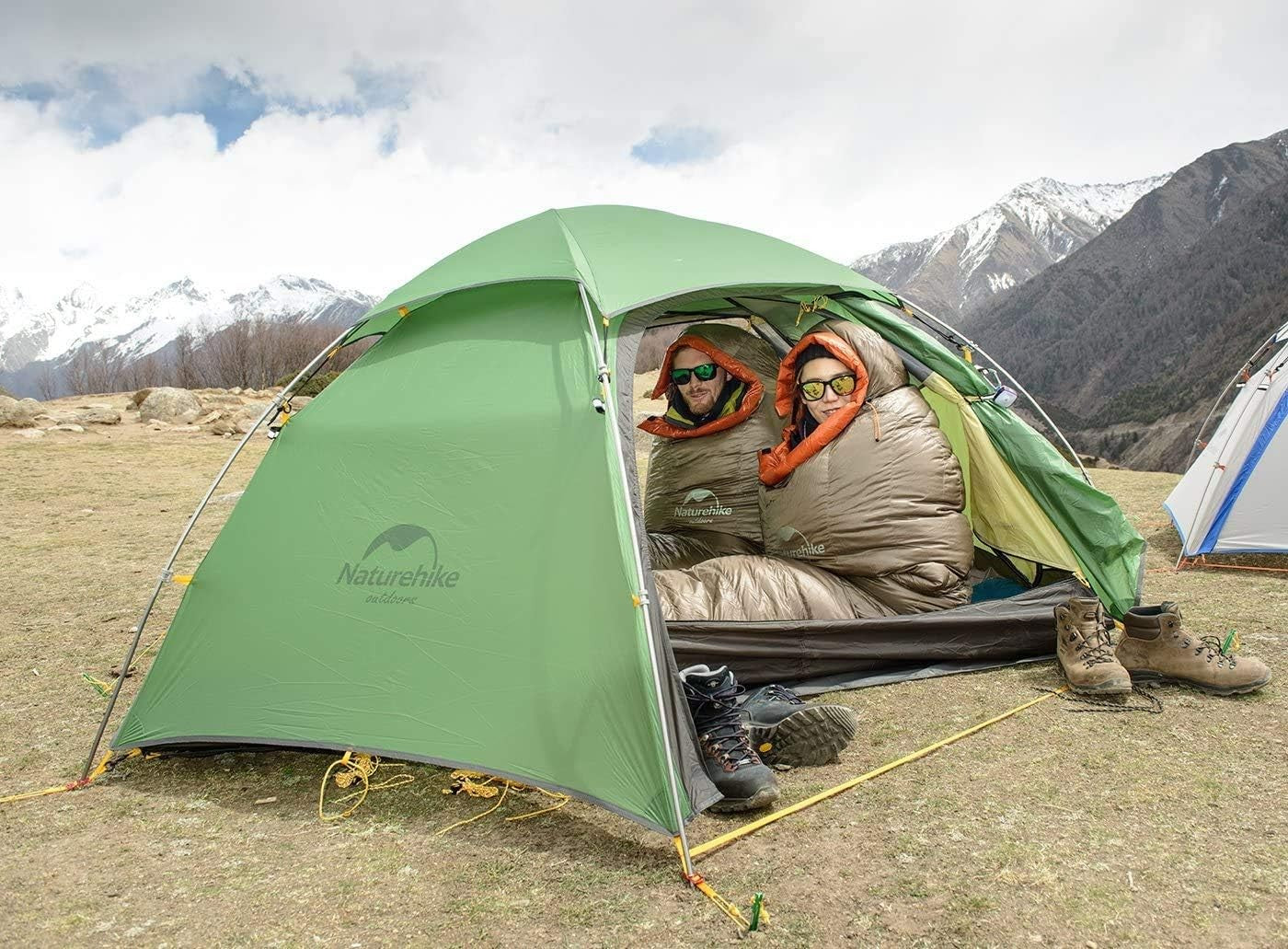 2-3 Person 4 Season Backpacking 4000mm Waterproof Lightweight