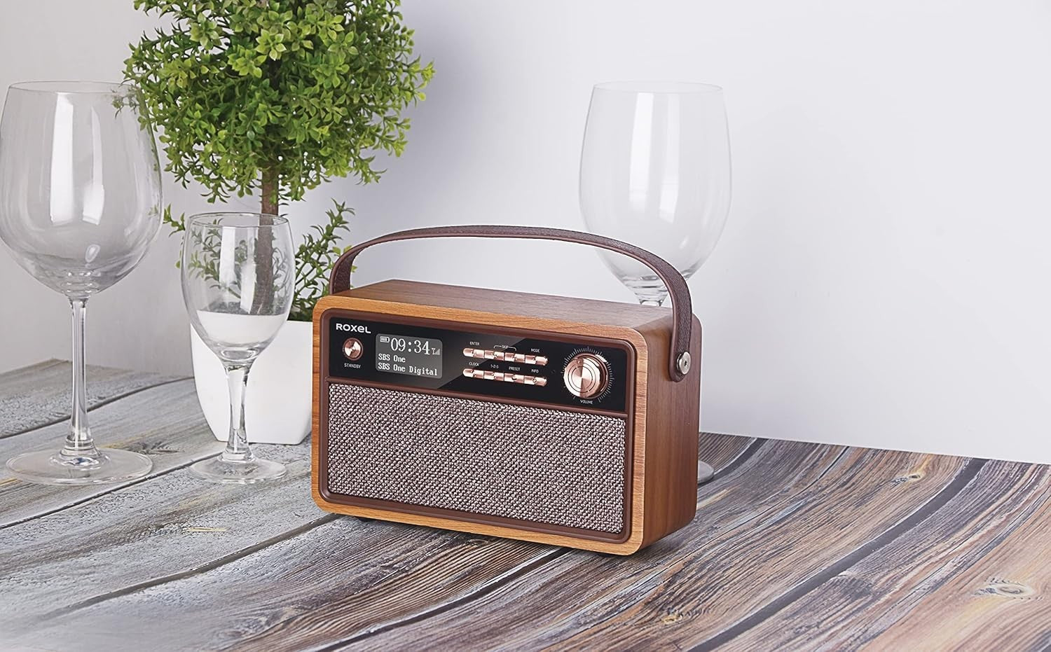 Retro DAB+/FM Bluetooth Alarm Clock Radio USB TF AUX