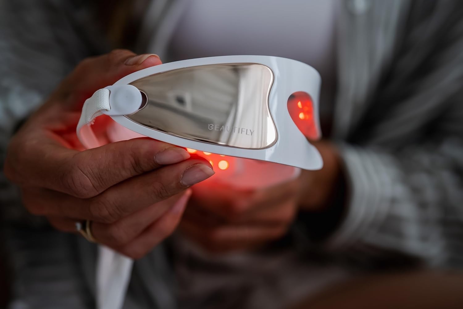 Red Light Therapy Eye Massager Anti Aging Stress Relief