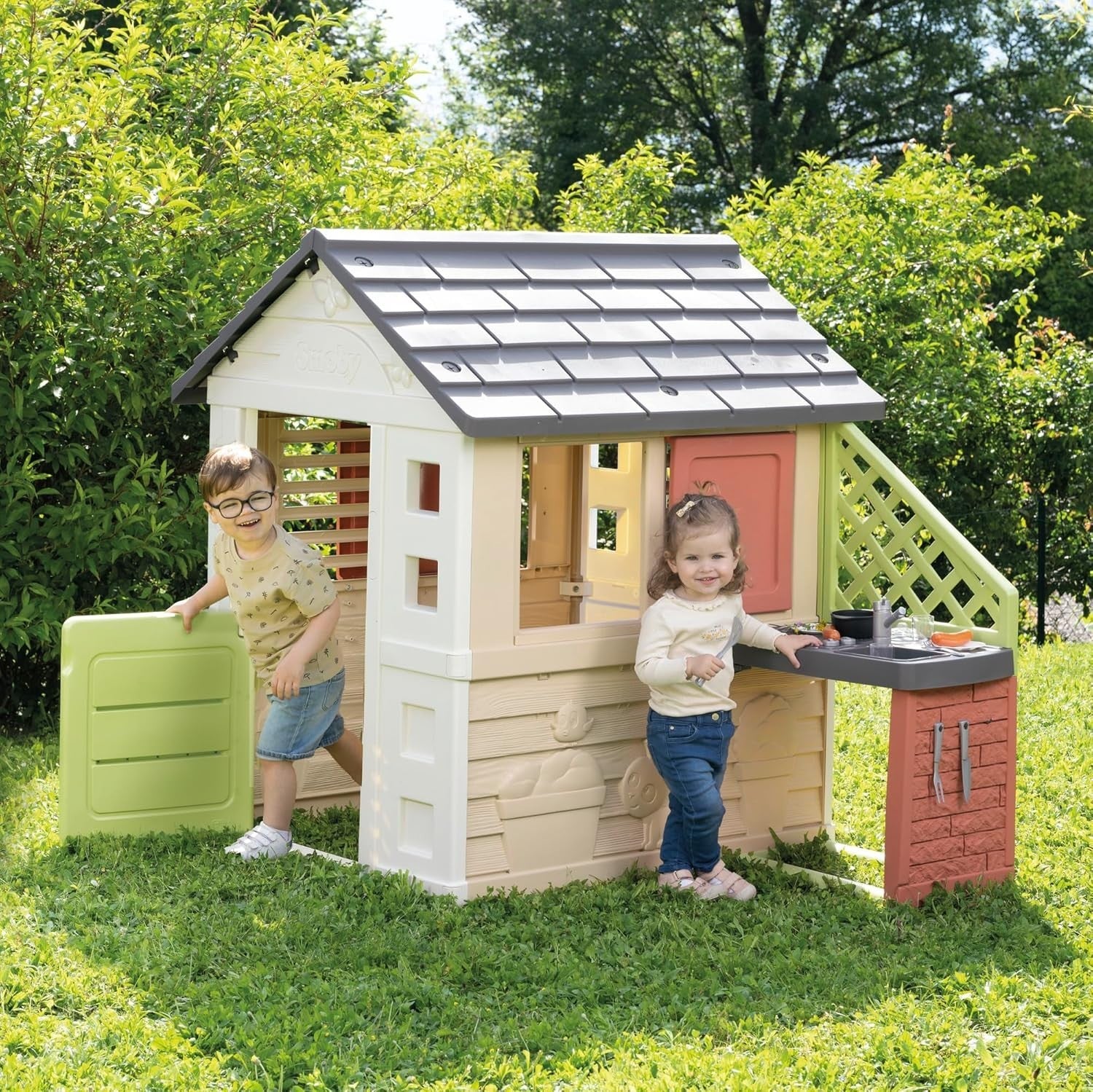 Kids Indoor Outdoor Playhouse with Kitchen Sustainable Plastic Garden House