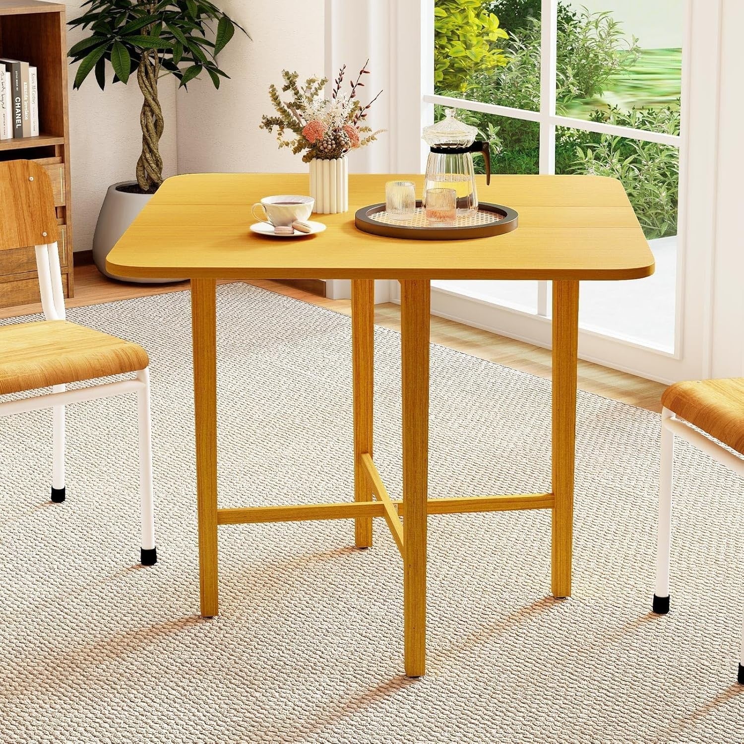 Extendable Drop Leaf Dining Table with Rubber Wood Legs for Small Spaces