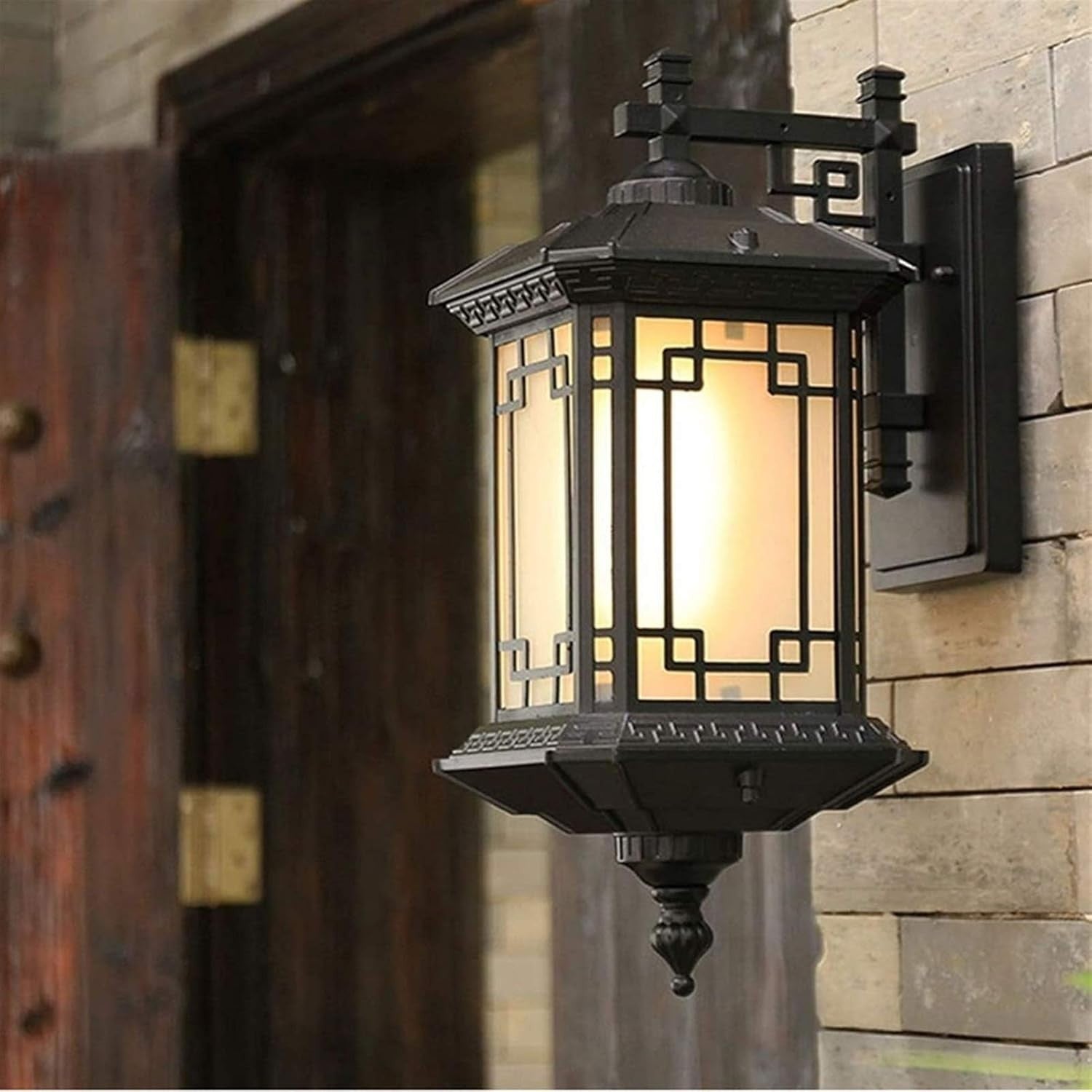 Chinese Retro Outdoor Wall Light Black IP65 E27 Lantern Porch Sconce