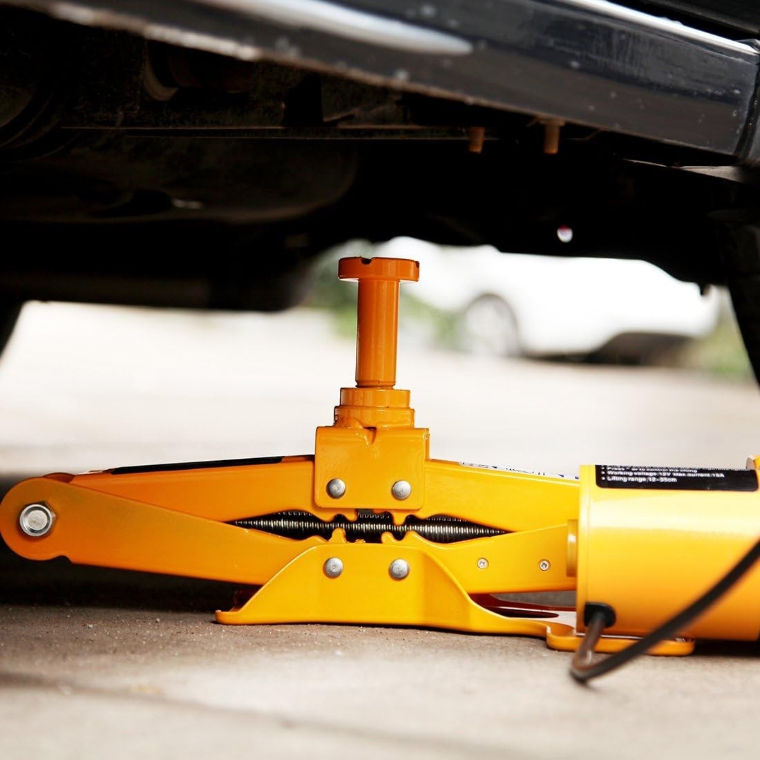 3 Ton Electric Car Jack 12V Scissor Lift Automatic Floor Jack 5"–42cm Panana
