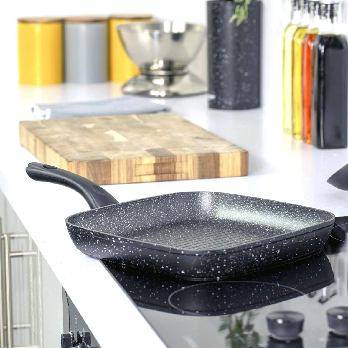 28cm Black Marble Non-Stick Griddle Pan Induction Safe with Cool Touch Handle