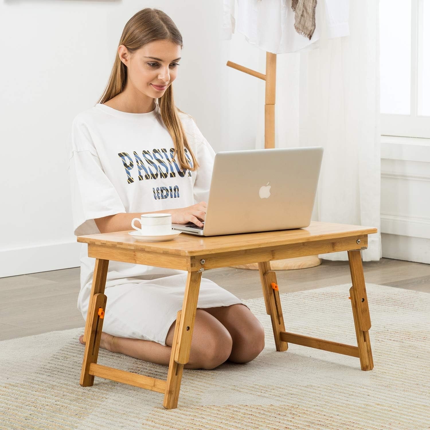 Large Laptop Tray Desk Bamboo Bed Table Foldable Adjustable Breakfast Table