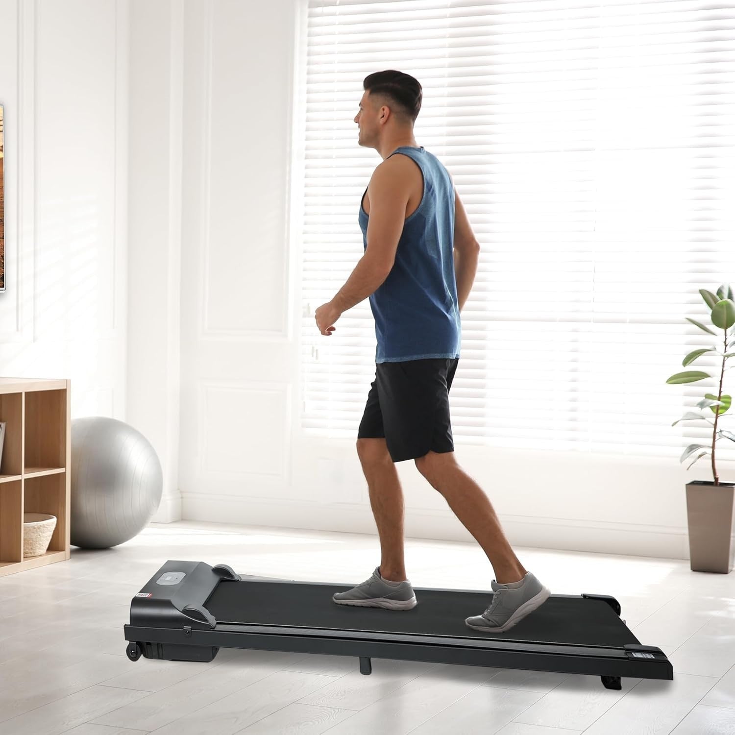 Under Desk Treadmill 2.5HP Walking Pad 1-8km/h Foldable Home Fitness