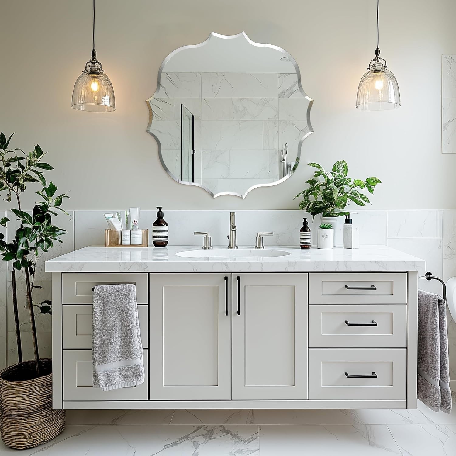 Irregular Wall Mirror 80x80cm Frameless Curved Glass for Bathroom Hallway
