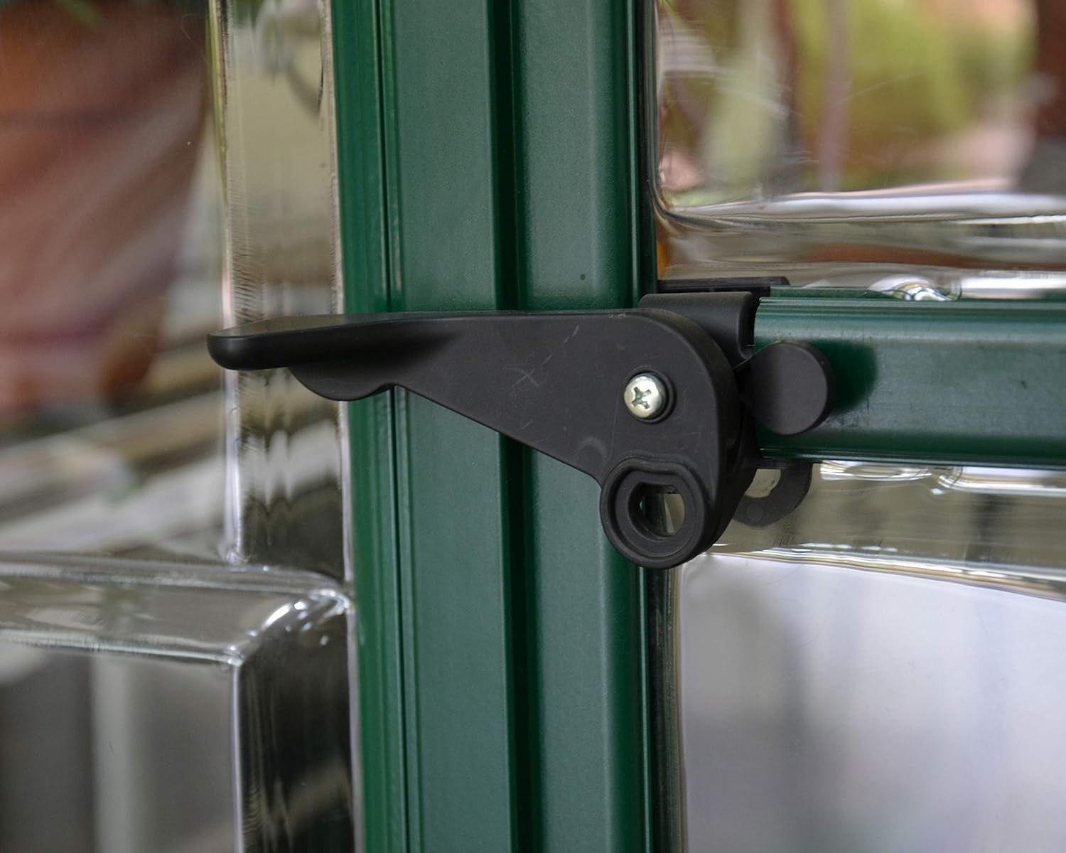 Premium 6x8ft Aluminium Greenhouse with Polycarbonate Panels & Lockable Door