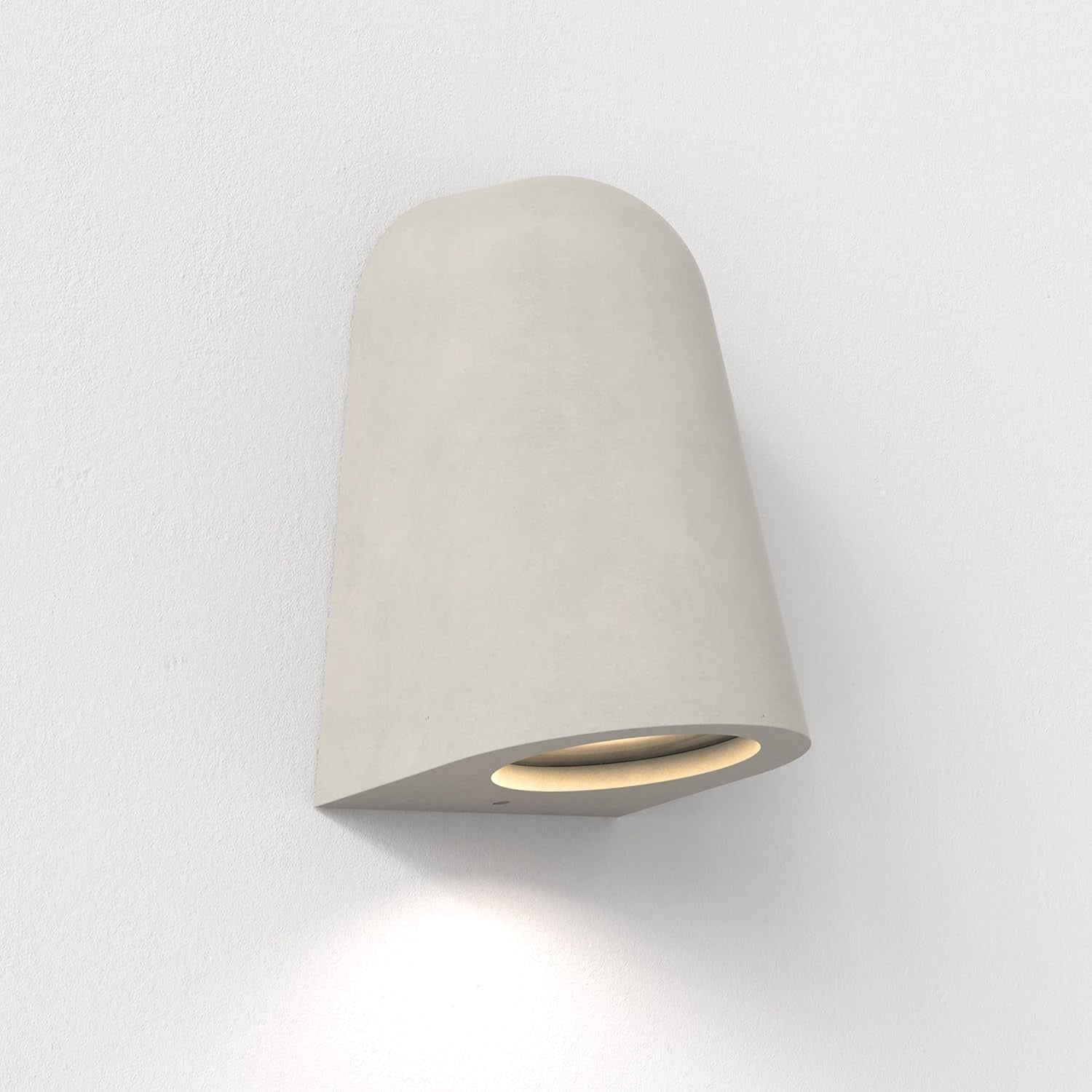 Durable Outdoor Coastal Wall Light 6W Concrete, Dimmable & Weatherproof