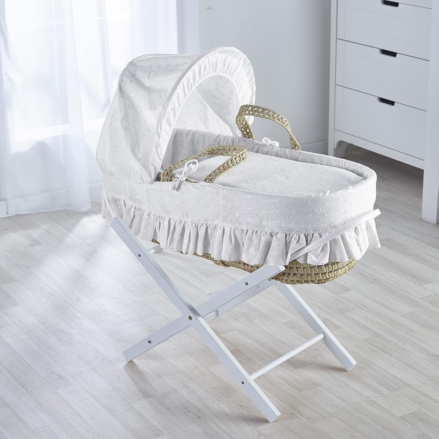 Grey Wicker Moses Basket with Rocking Stand & Mattress Baby Bed Crib White