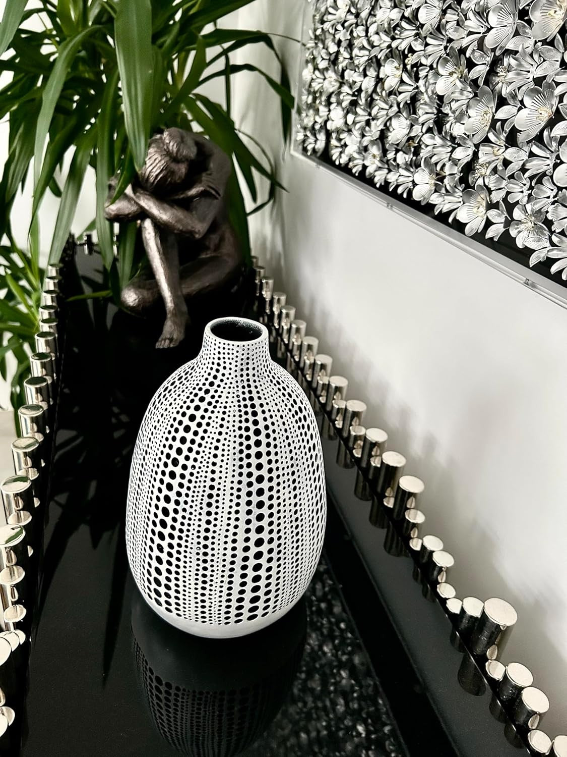 Modern Black White Textured Dot Vase Decorative Home Décor Ornament