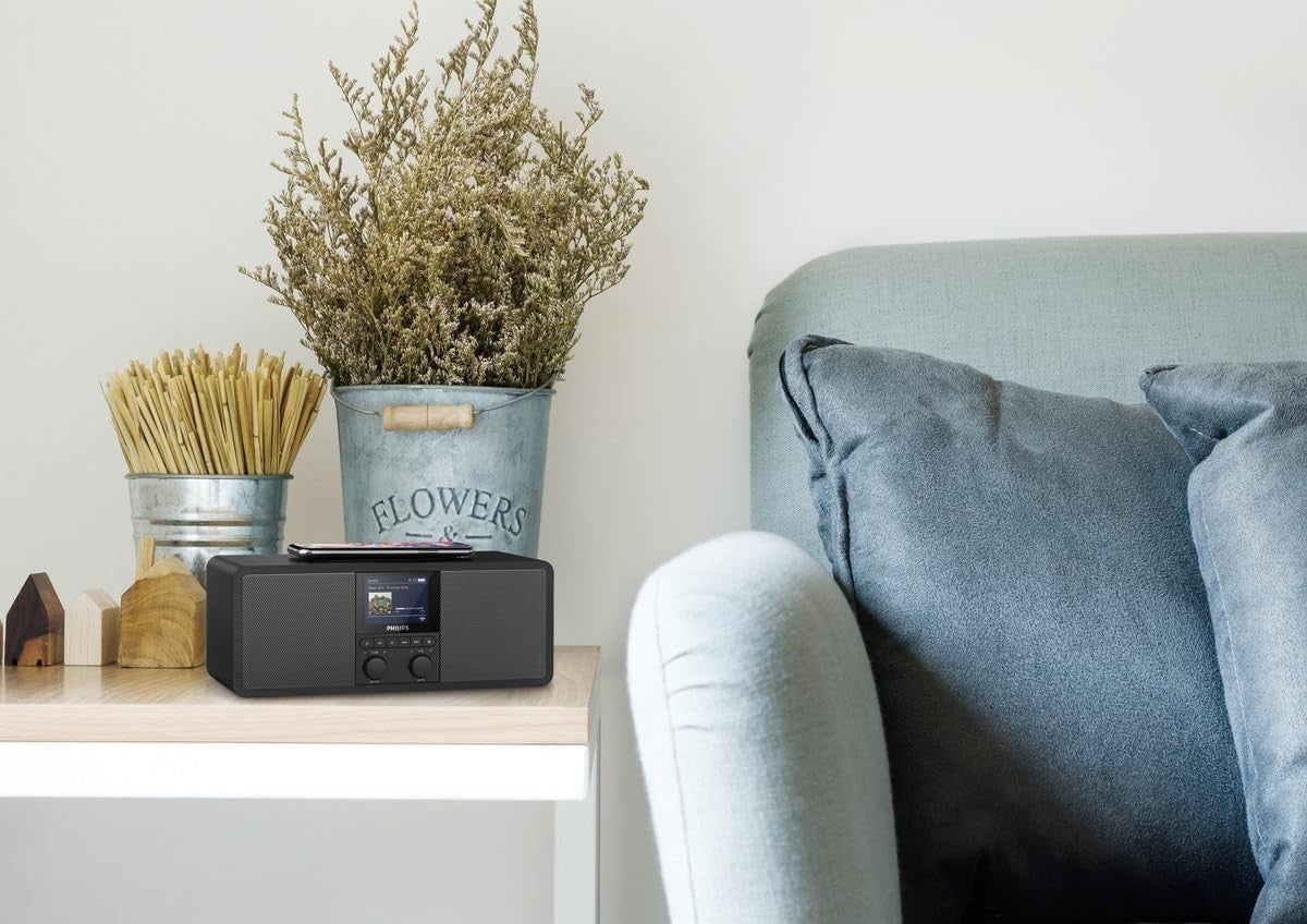 Internet Radio DAB+ FM Bluetooth Spotify Connect Qi Charger Alarm