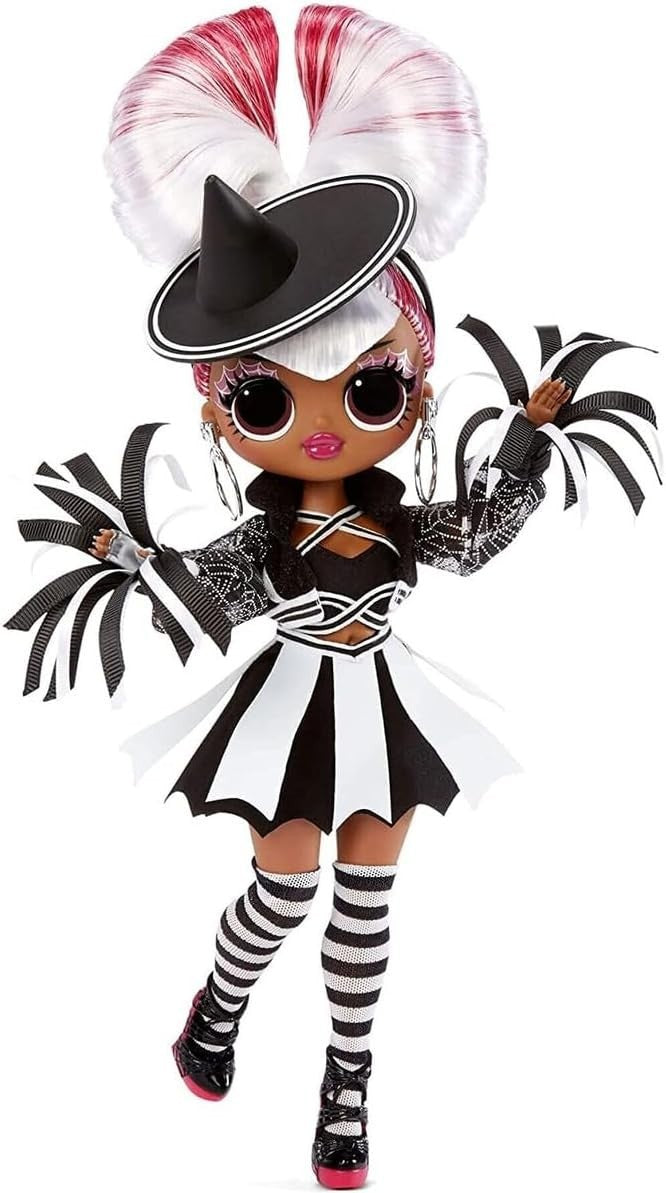 Movie Magic Fashion Doll Playset 25 Surprises Theater Scene Outfits