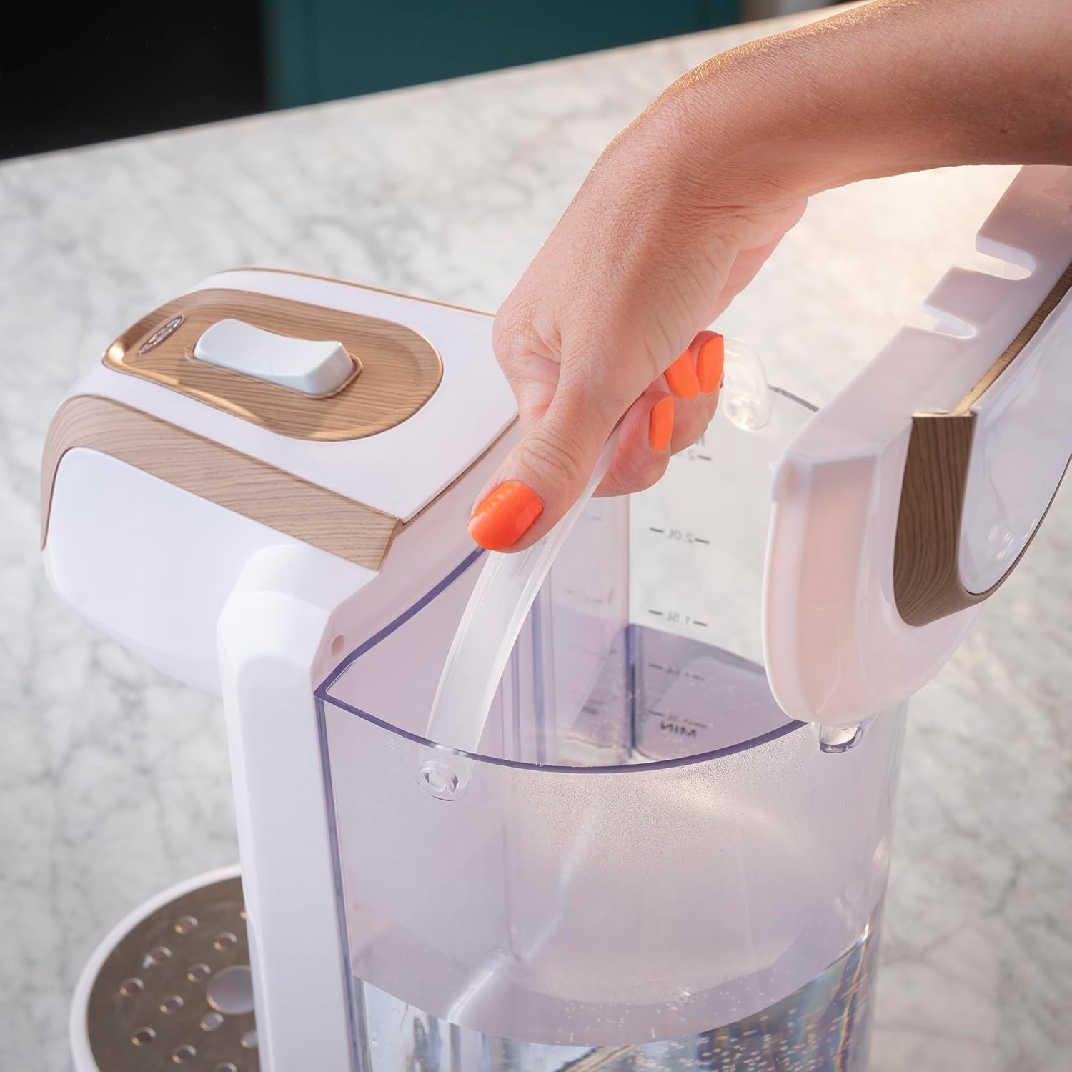Instant Hot Water Dispenser 2600W 2.5L One Cup Boiler Nordic White
