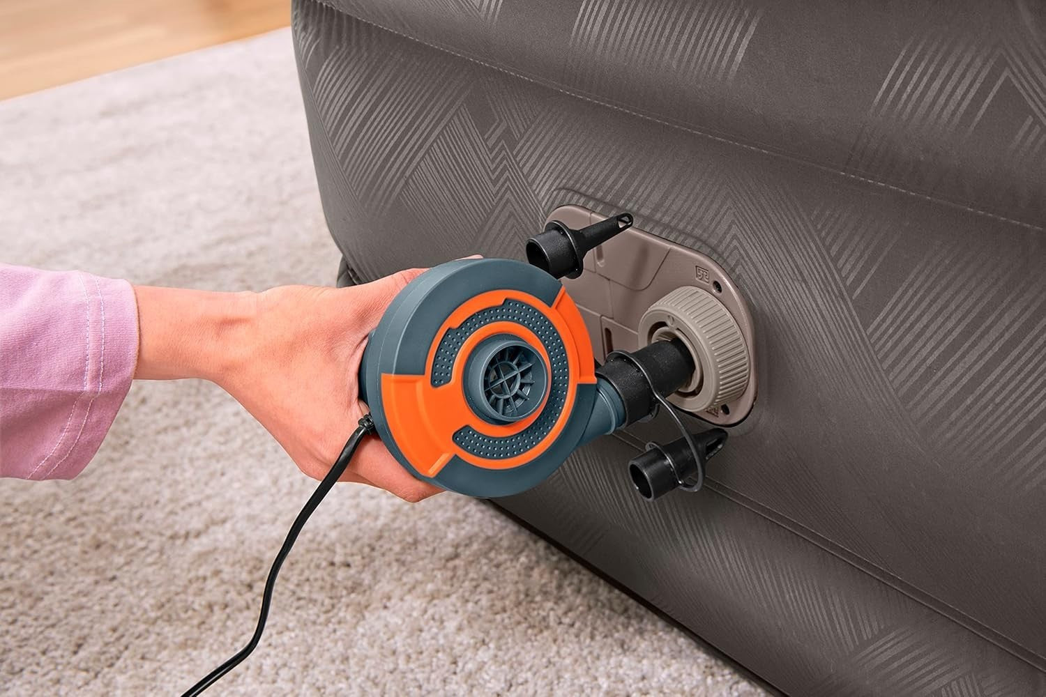Twin Air Mattress with Built-In Pump Fast Inflate AC Pump 180kg Max Support