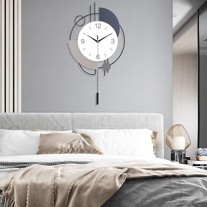 Large Modern Silent Wall Clock 55cm Luxury Metal Hanging Decor for Living Room