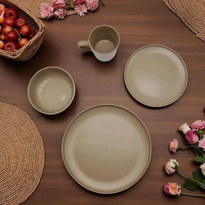 16 Piece Stoneware Dinner Set for 4 Plates Bowls Mugs Brown