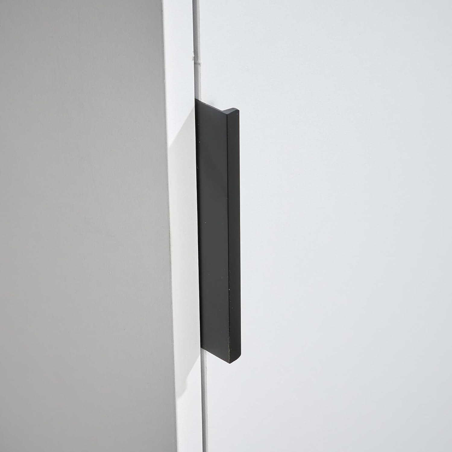 White Slim 1-Door Wardrobe with Rail & Shelf – Modern Compact Storage Unit