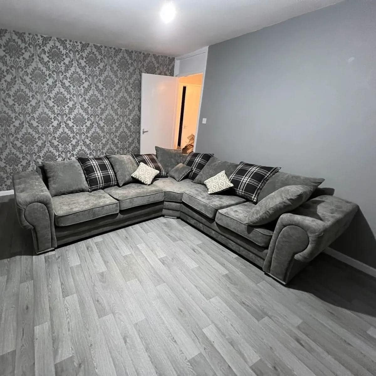 Grey Chesterfield Corner Sofa 4-Seater L-Shape with Button Tufted Arms