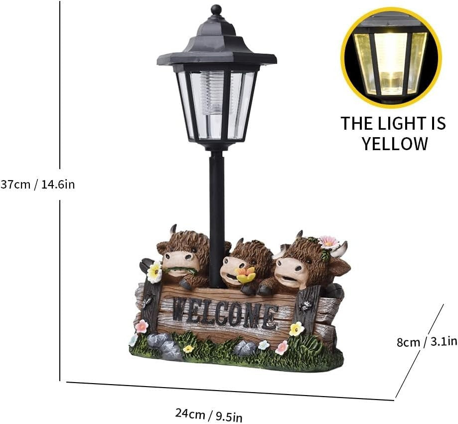 Highland Cattle Garden Ornament • Resin Outdoor Statue with Welcome Sign & Lamp