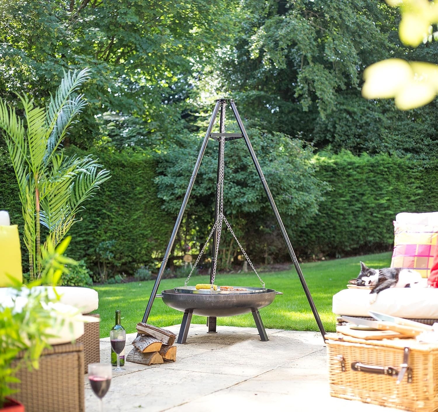 Tripod BBQ Grill with Adjustable Height – Portable Outdoor Cooking Stand