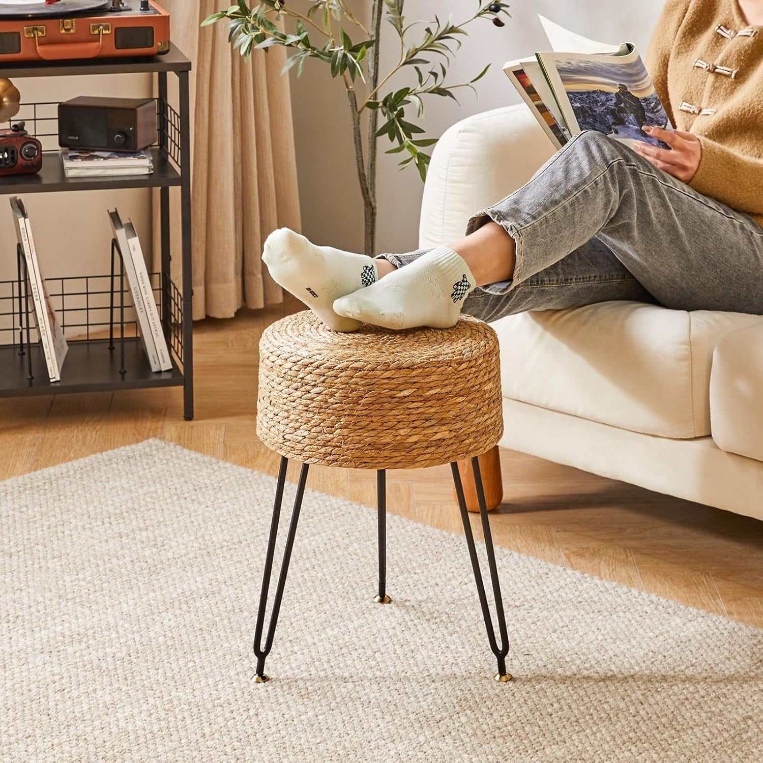 Natural Seagrass Footstool Round Woven Pastoral Stool Metal Legs 32×32×45cm