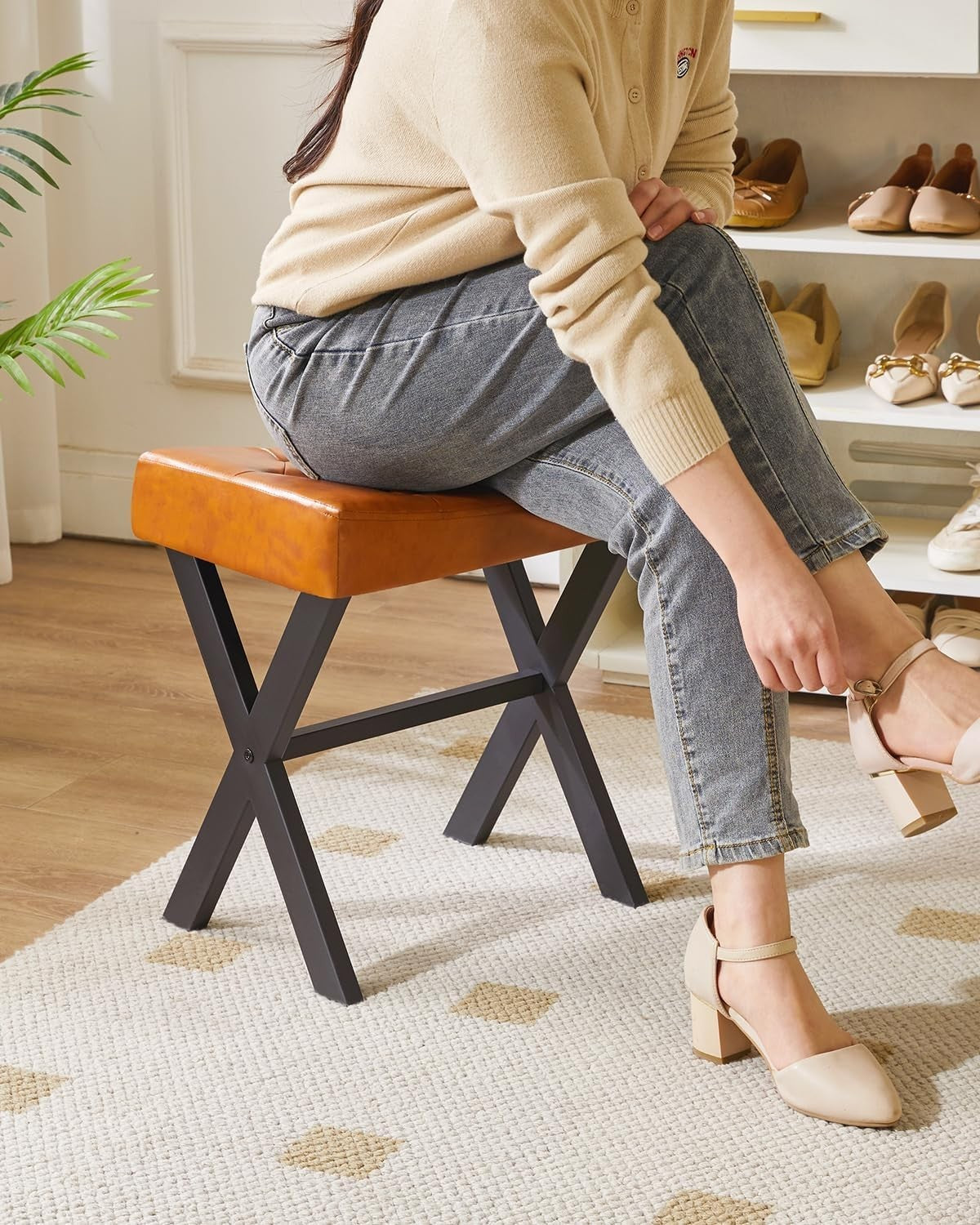 PU U-Shaped Vanity Stool with X-Leg – Square Makeup Footrest, Light Brown