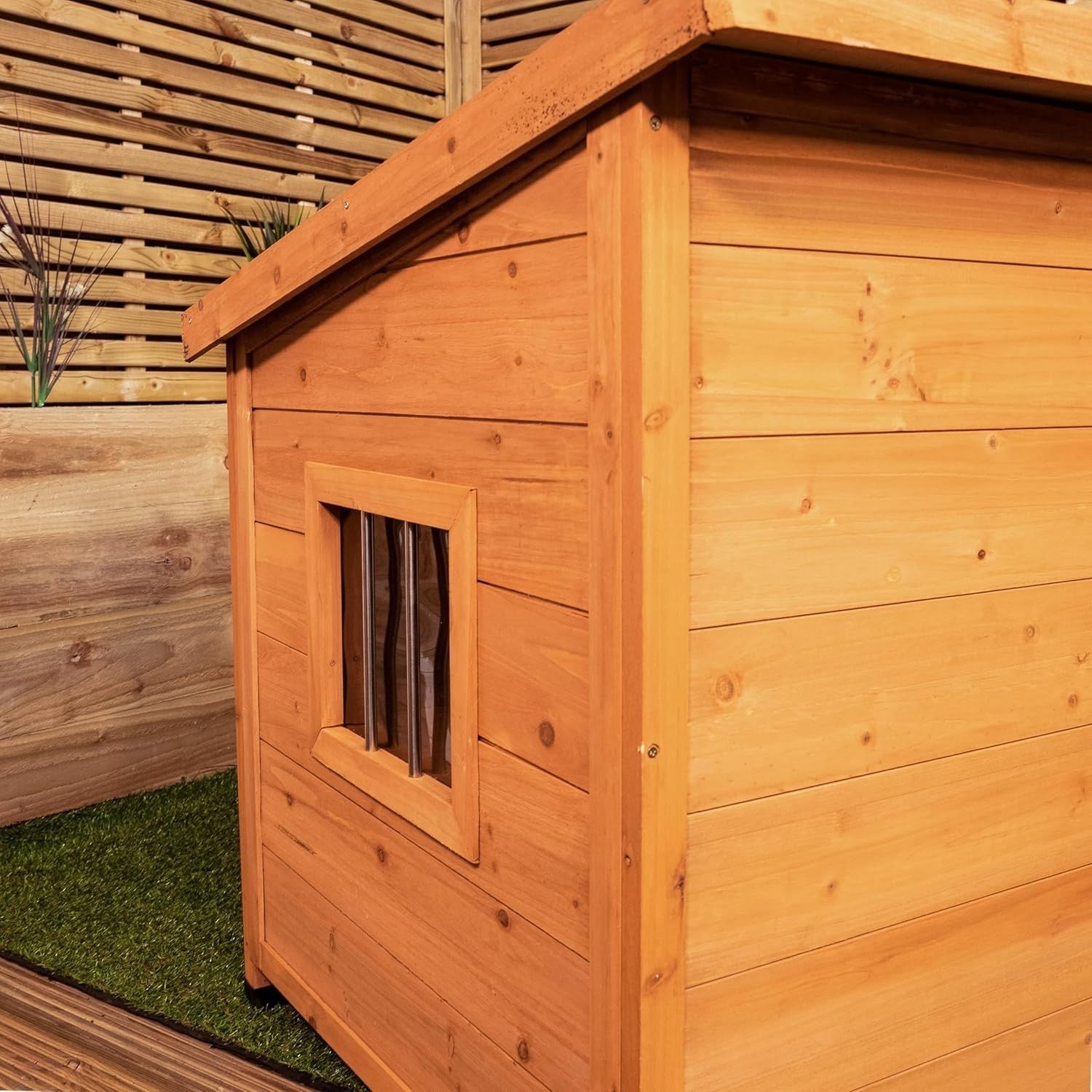 Large Wooden Outdoor Dog House Kennel with Window, Insulated PVC Door 82x116cm
